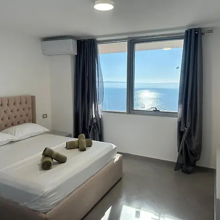 Seafront Blue Duplex Apartman