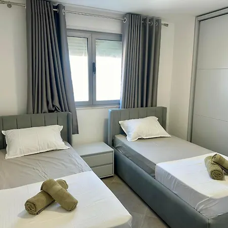 Seafront Blue Duplex * Дуррес