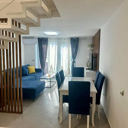 Seafront Blue Duplex * Дуррес