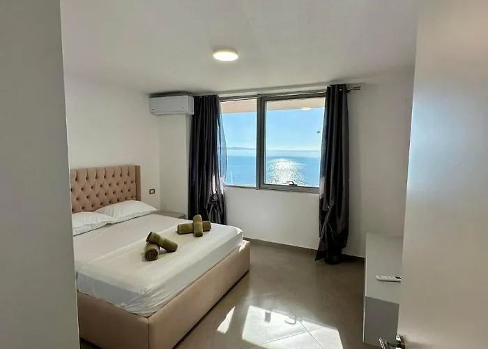 Seafront Blue Duplex Дуррес