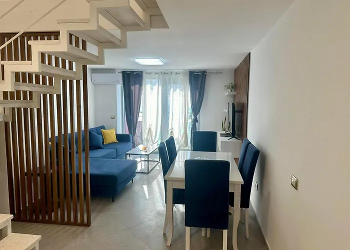 Seafront Blue Duplex * Дуррес